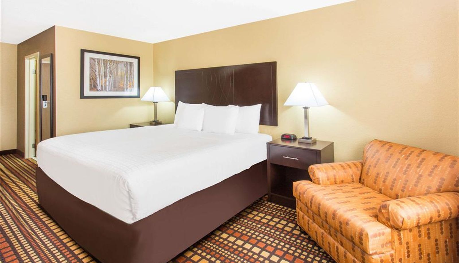 Kamer - Days Inn & Suites by Wyndham Davenport East
