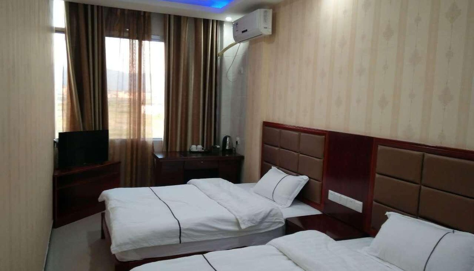 Chambre - Beautiful Life Hotel