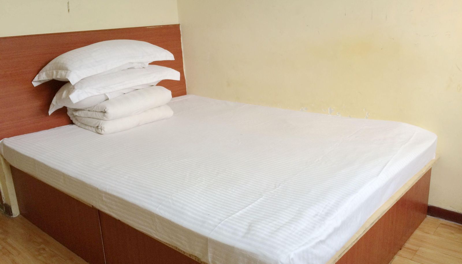 Room - Ruifeng Hotel (Minsheng West Street Branch)