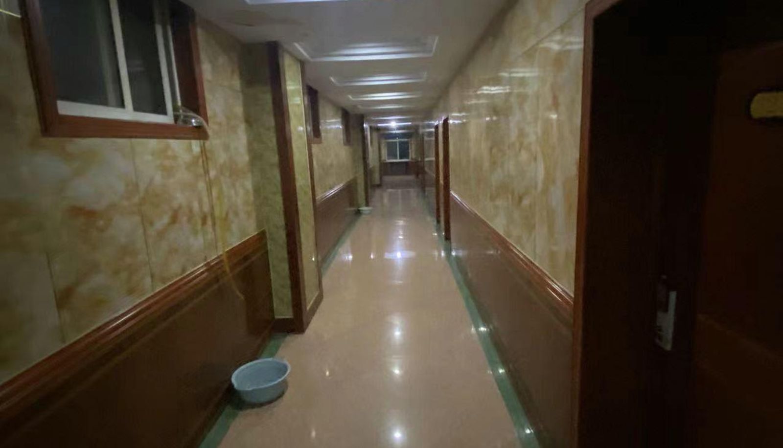 Zona exterior del hotel - Deyue Tower Hotel