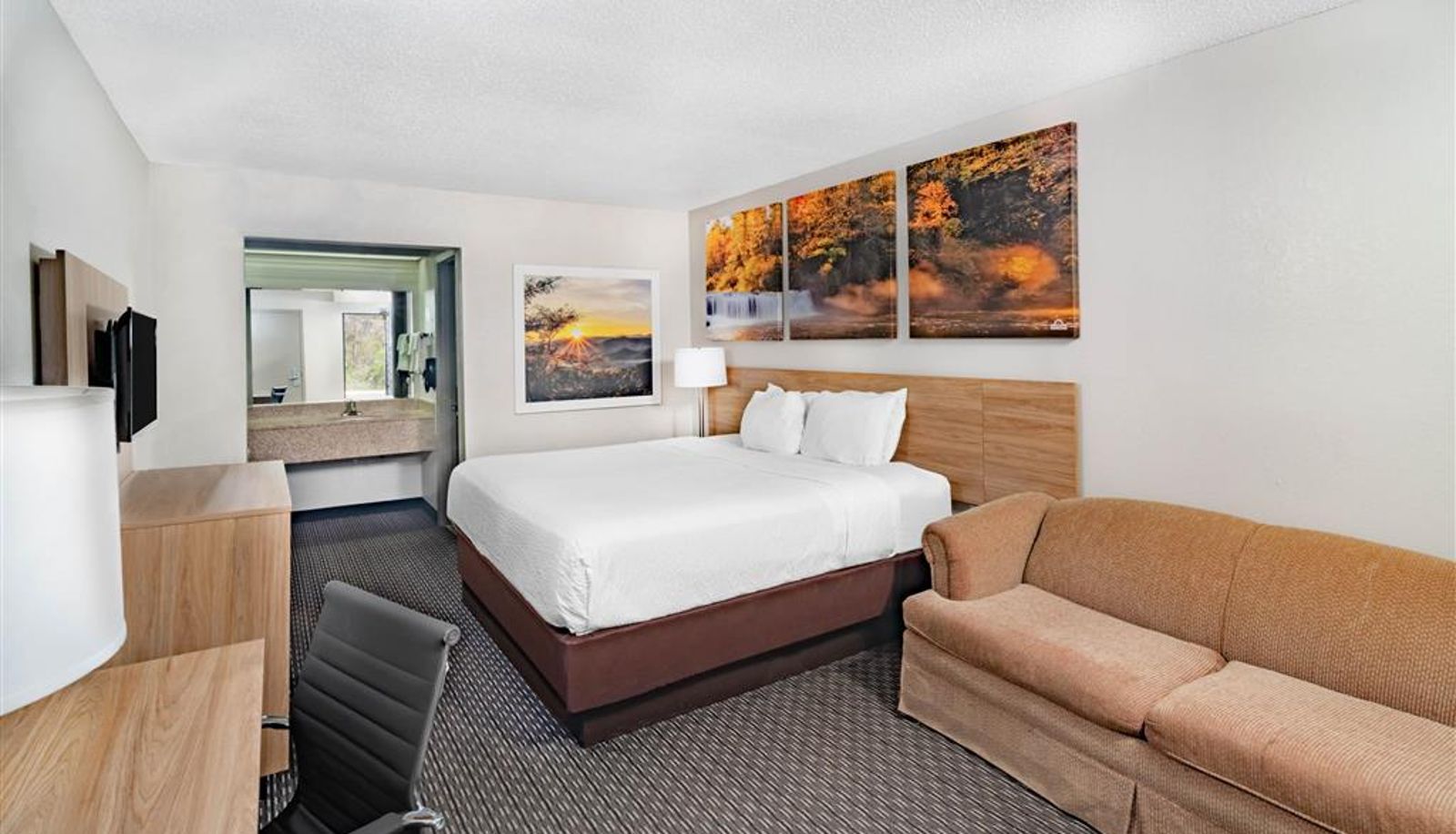 Zimmer - Days Inn by Wyndham Cookeville