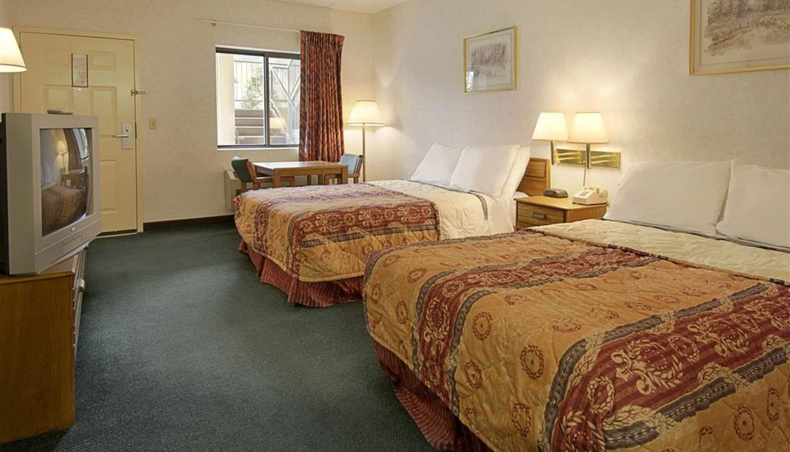 Habitación - Days Inn by Wyndham Morehead