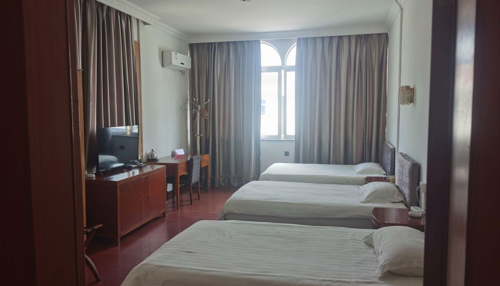 Zimmer - Qidong Huakang Hotel