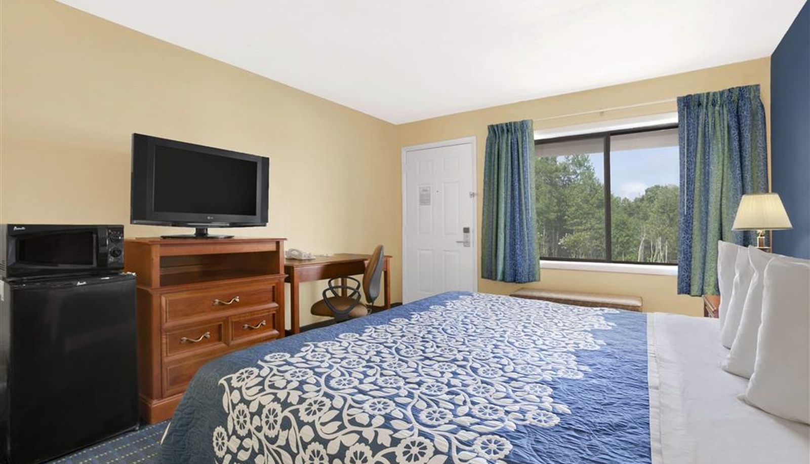 Habitación - Days Inn by Wyndham Middletown
