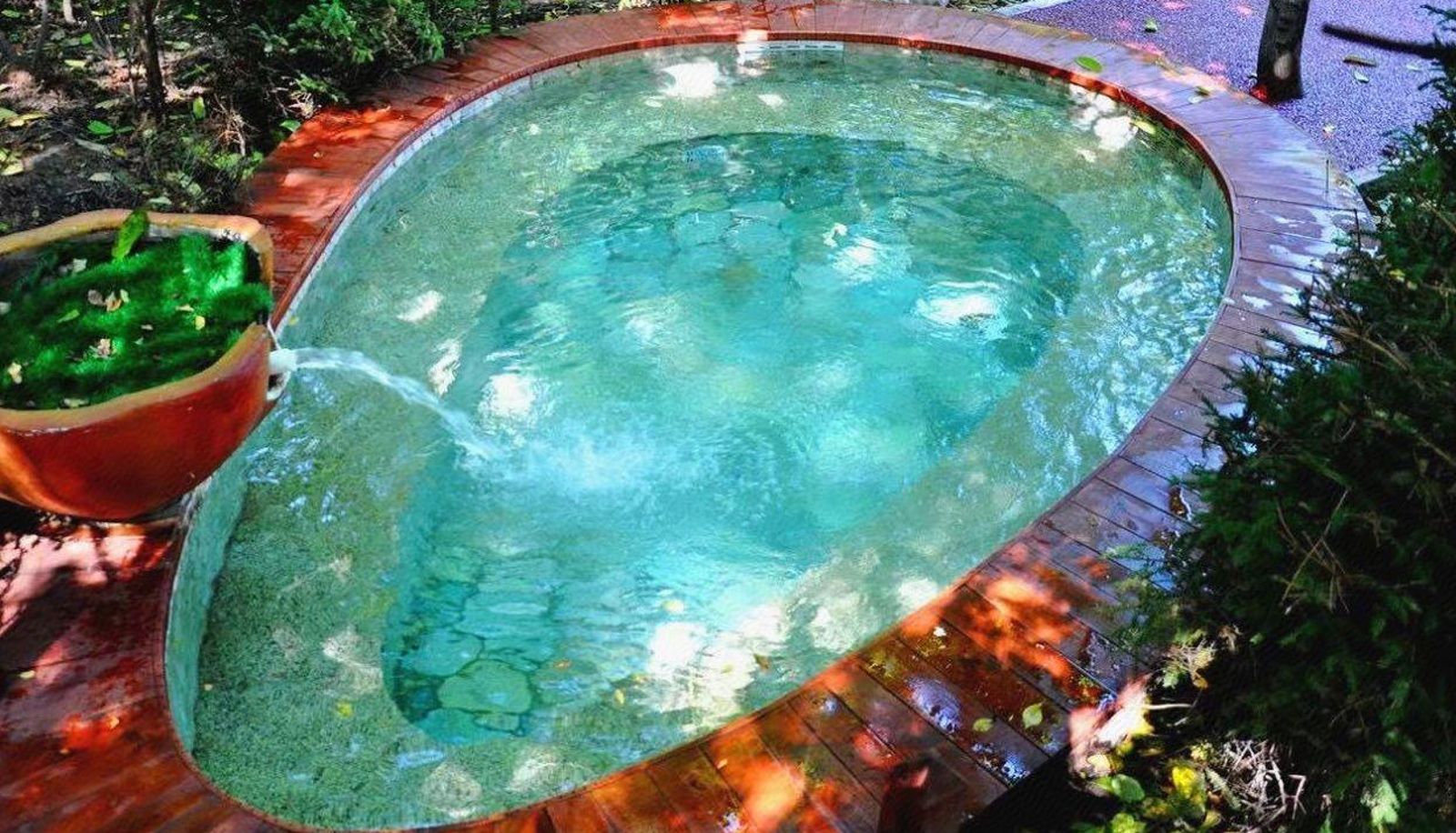 Yingjie Hot Spring Hotel