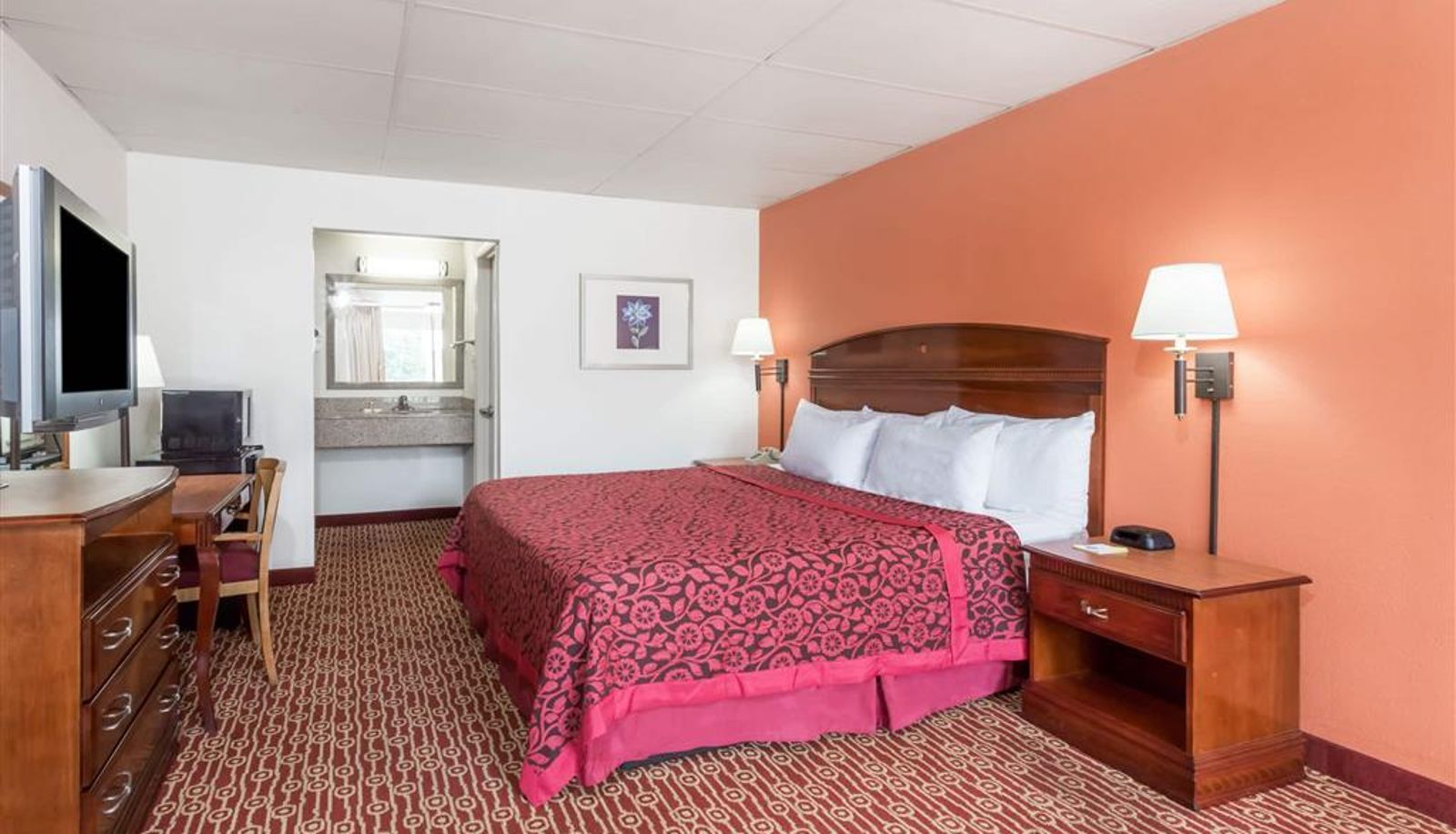 Room - Days Inn by Wyndham Fredericksburg North