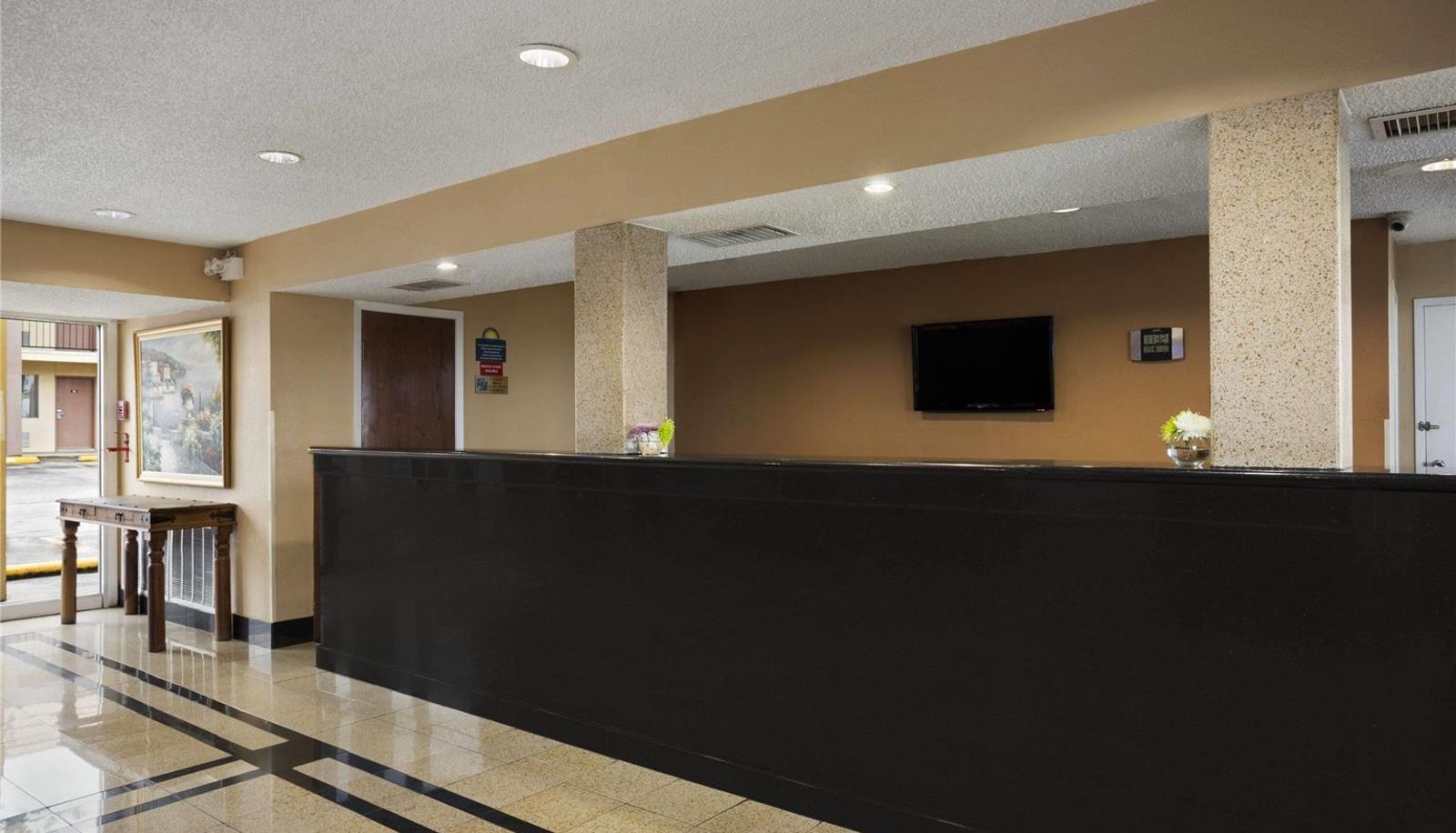 Hall - Days Inn by Wyndham Dallas Irving