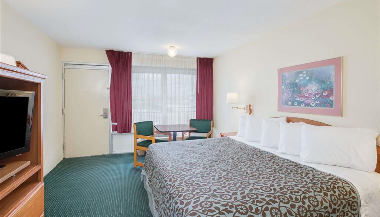 Camera - Days Inn by Wyndham Newport