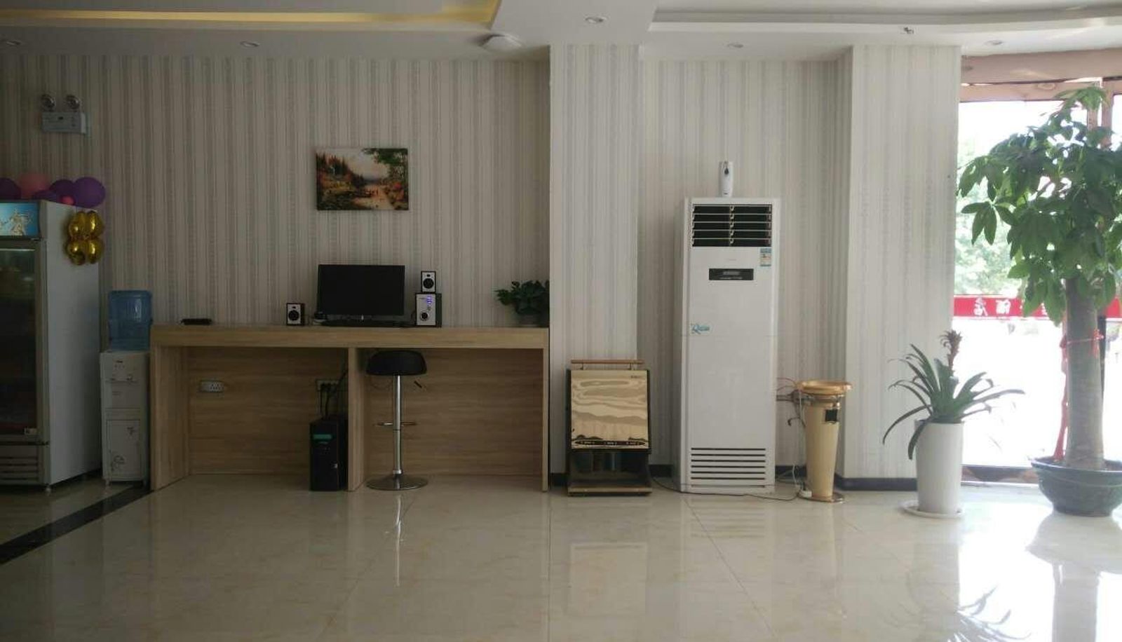 Hotel outdoor area - Youjia Hotel