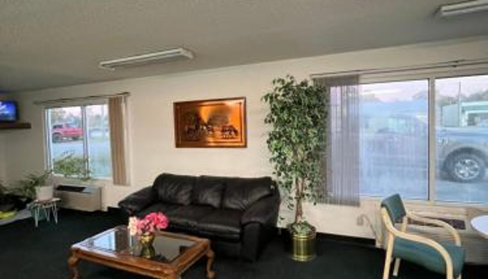Reception - Garden Inn & Suites