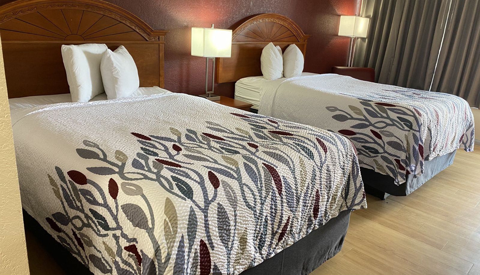 Room - Red Roof Inn Wheelersburg