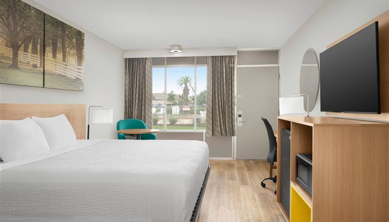 Zimmer - Days Inn by Wyndham Lake City I-75