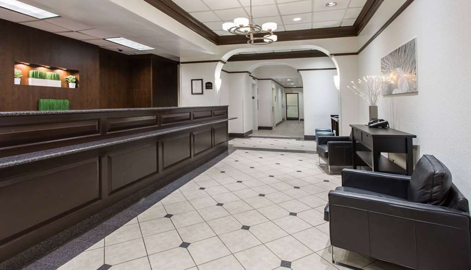 Hall - Days Inn by Wyndham Washington DC/Connecticut Avenue