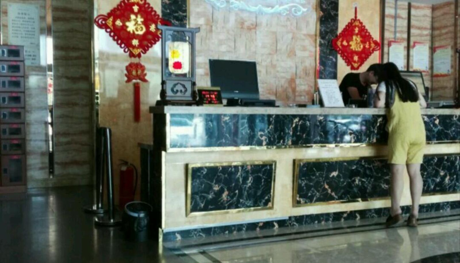Zona exterior del hotel - Jiazhongyuan Hotel