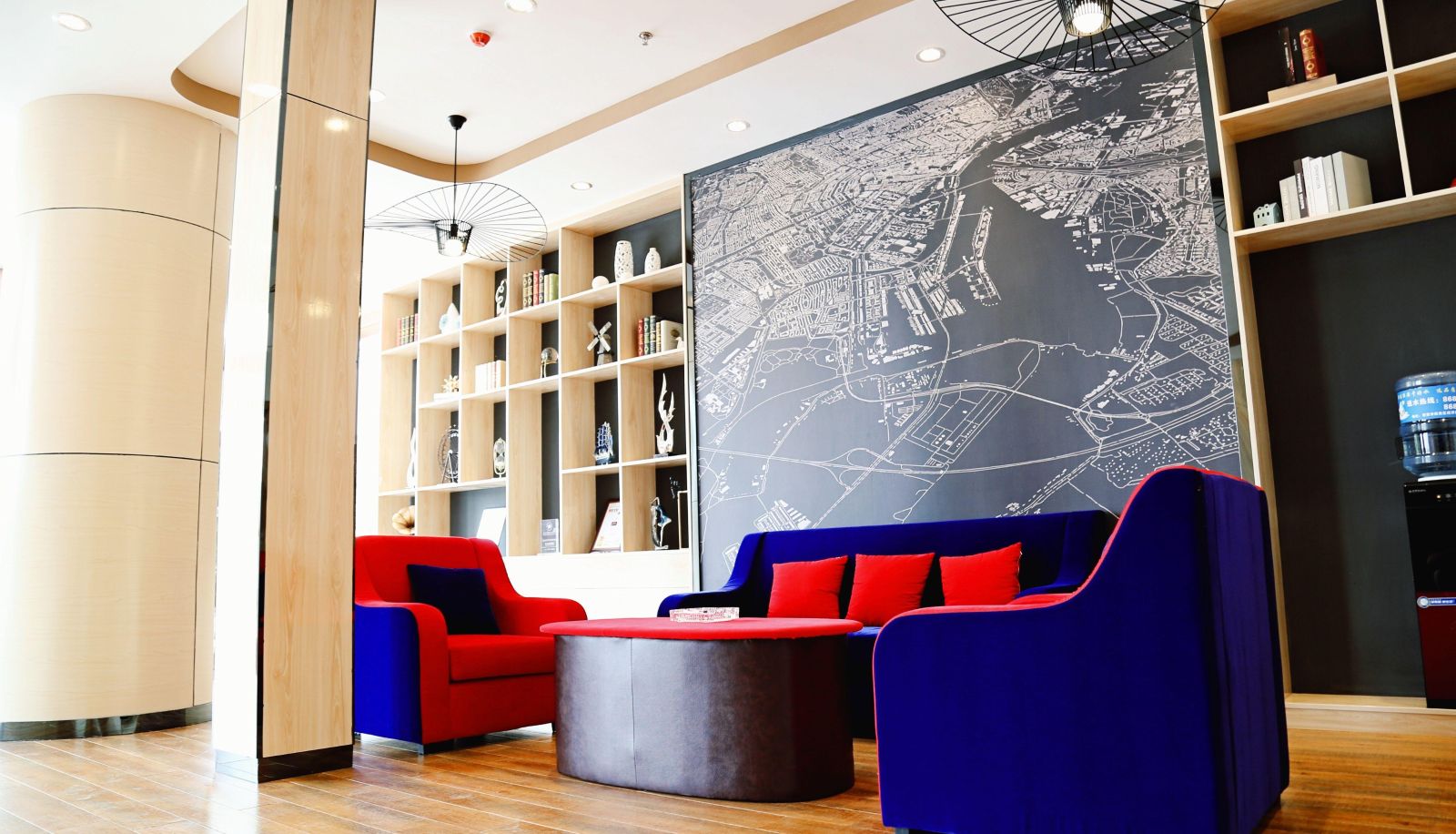 Area esterna dell'hotel - Furide Hotel
