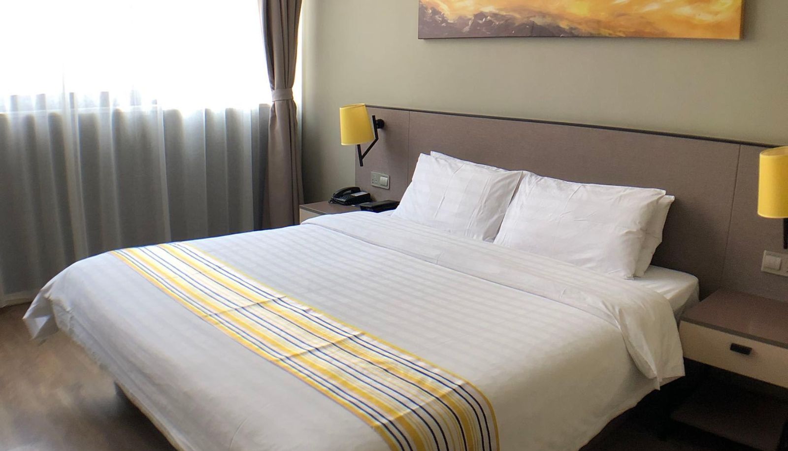 Business room - Shanghai Dishui Lake Ocean Park) Home Inn (Xintiandi