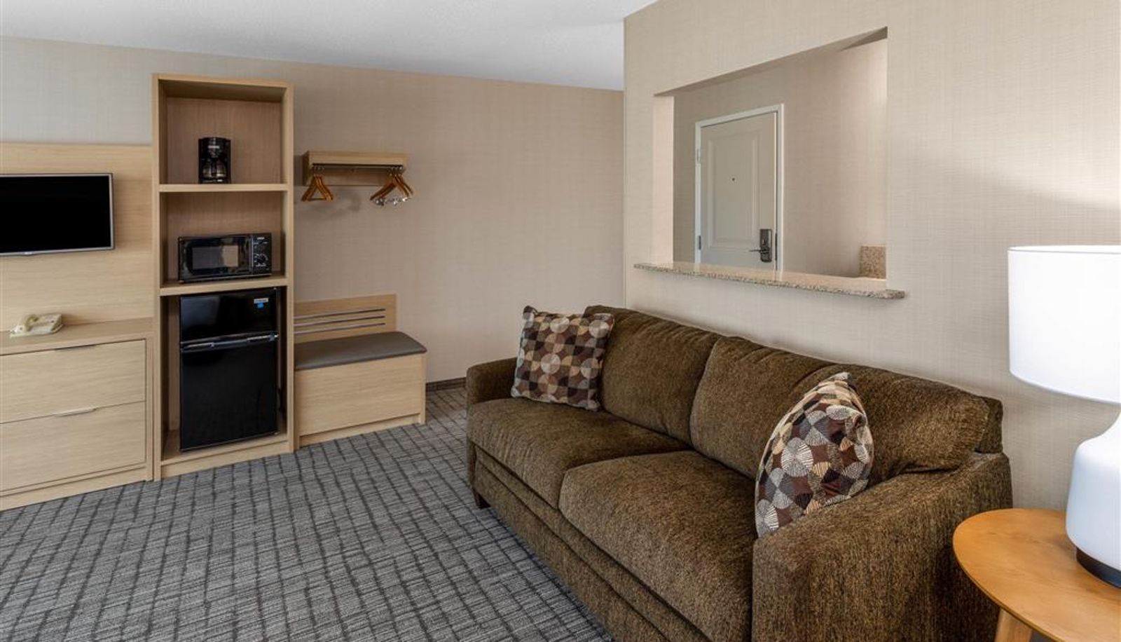 Zimmer - Days Inn & Suites by Wyndham Duluth by the Mall