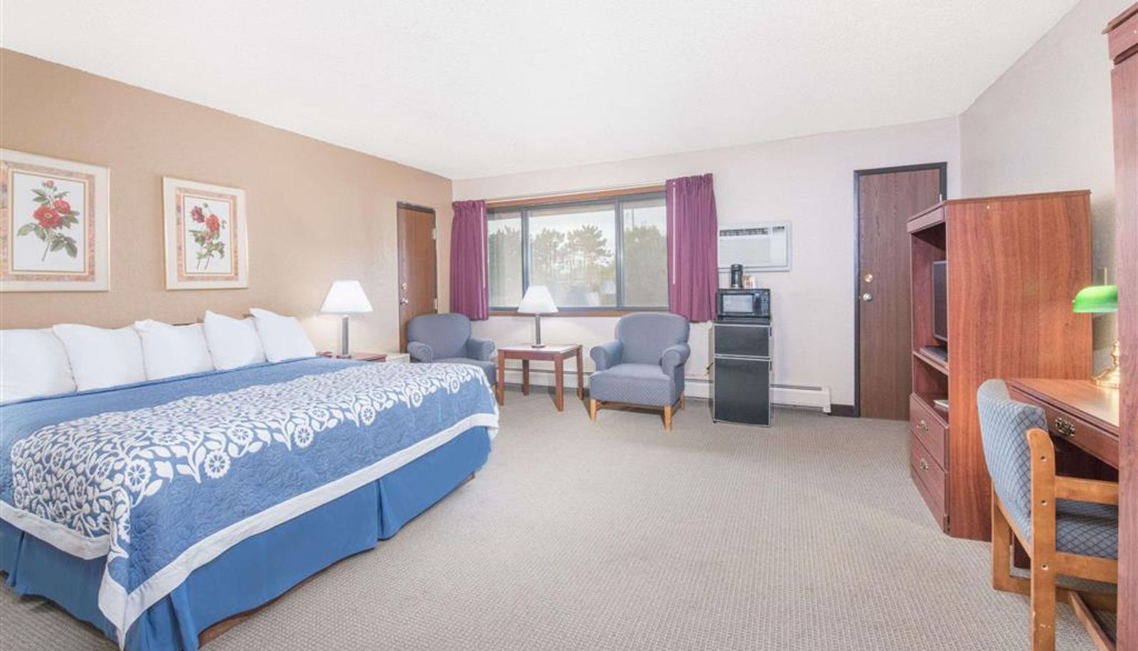 Zimmer - Days Inn by Wyndham Sioux Falls Airport