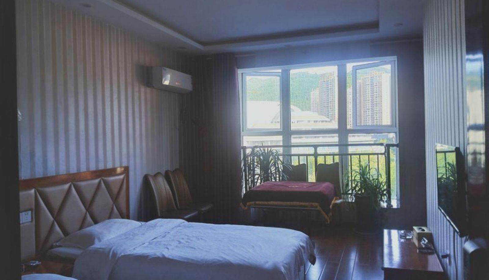 Camera - Harmony Home Hotel