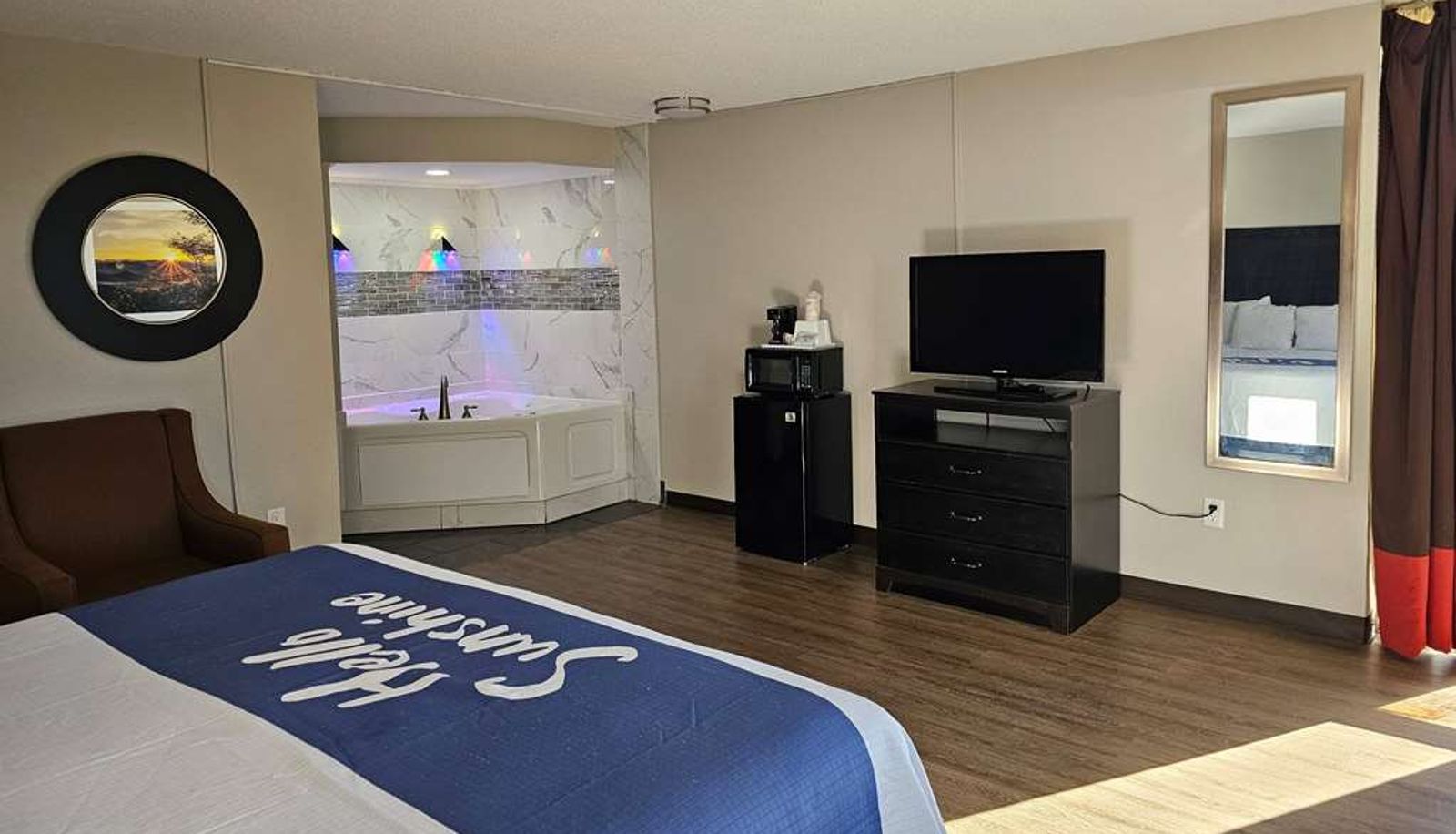 Room - Days Inn by Wyndham Easley/Greenville/Clemson Area