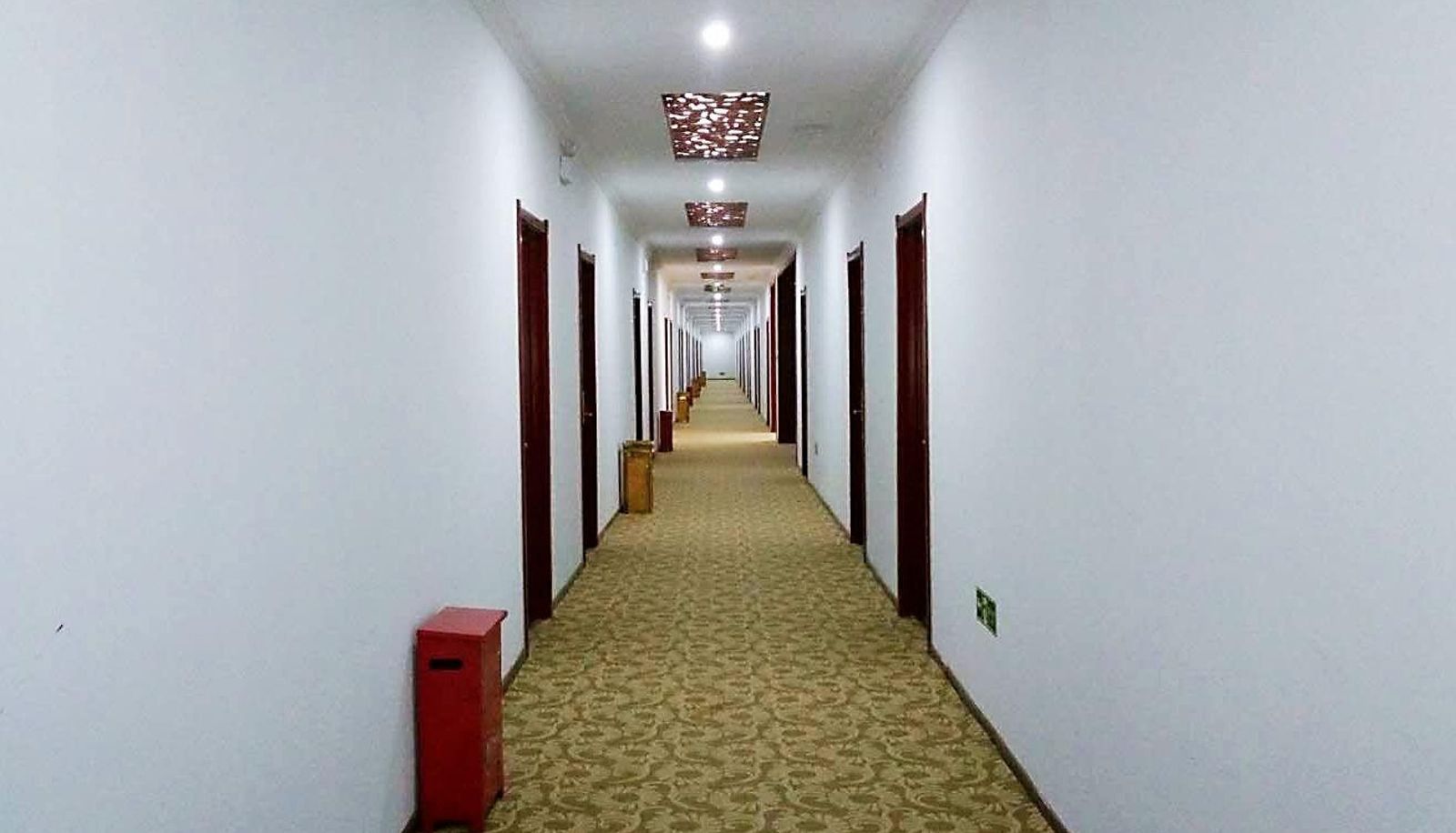 Xingtai Xiting Holiday Hotel