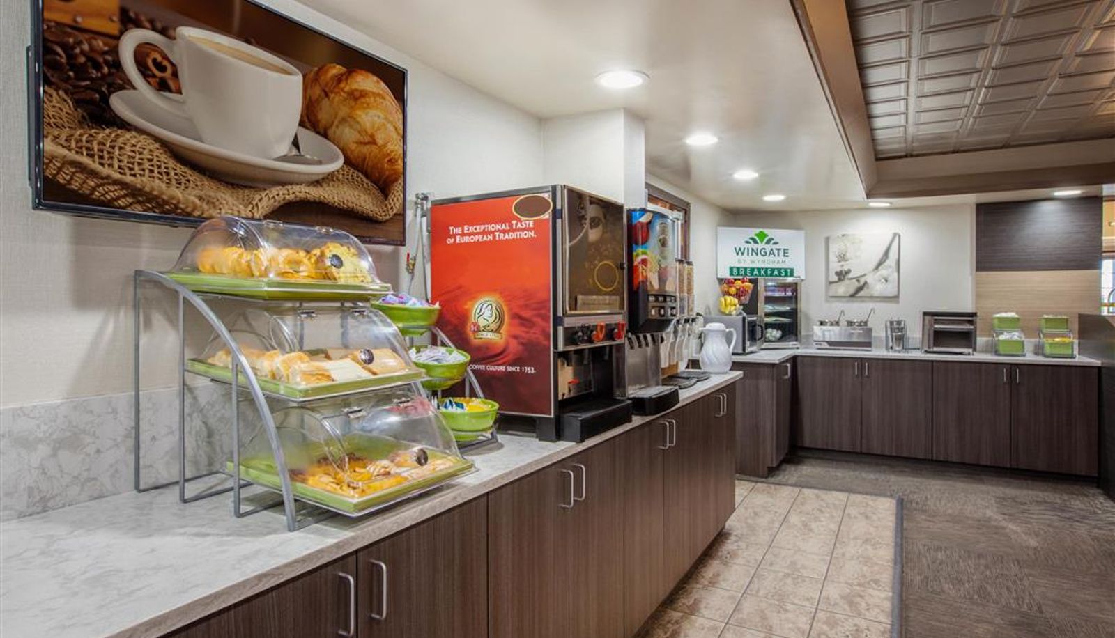 Interior view - Wingate by Wyndham Detroit Metro Airport