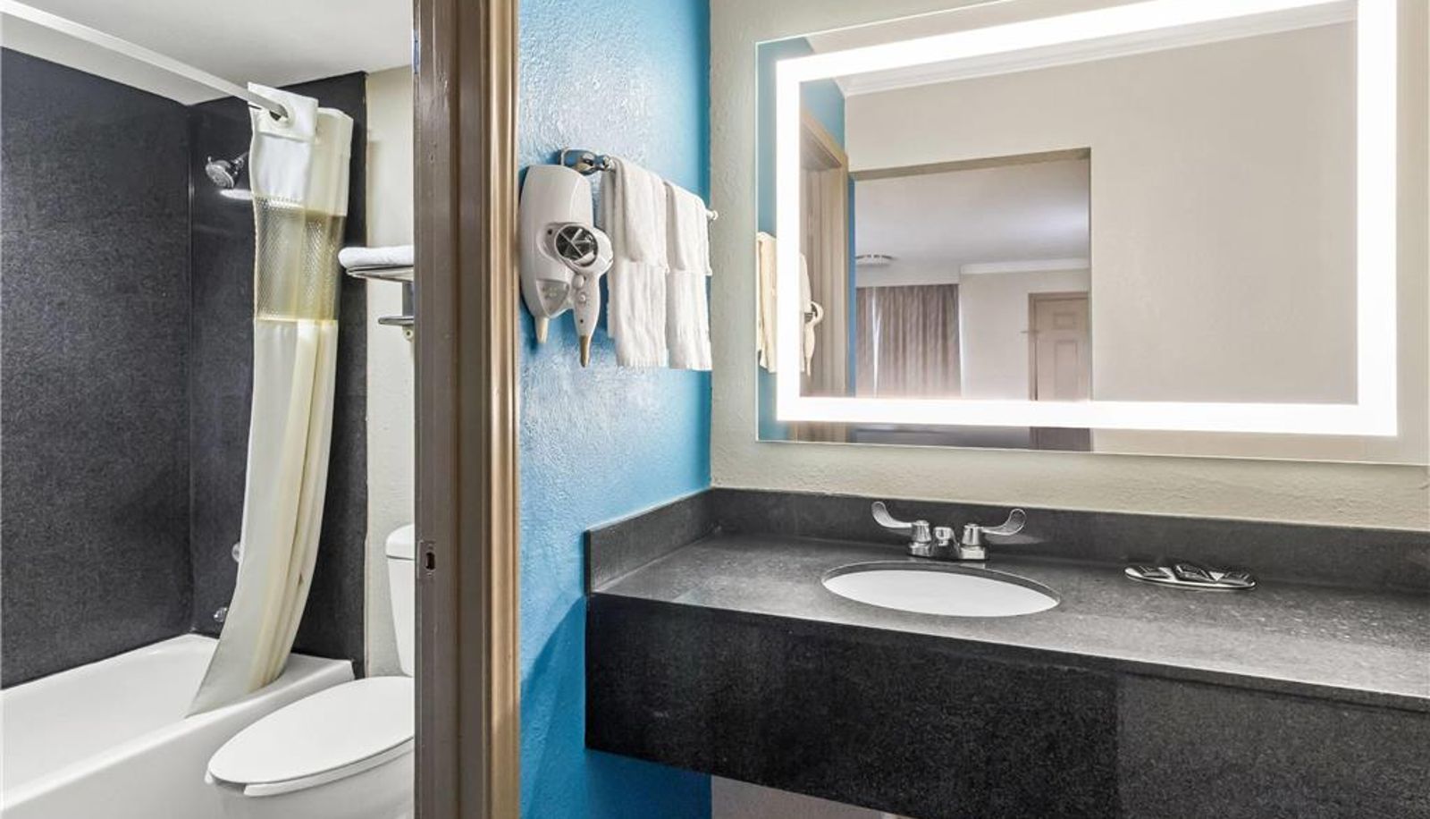 Chambre - Days Inn by Wyndham Houston East