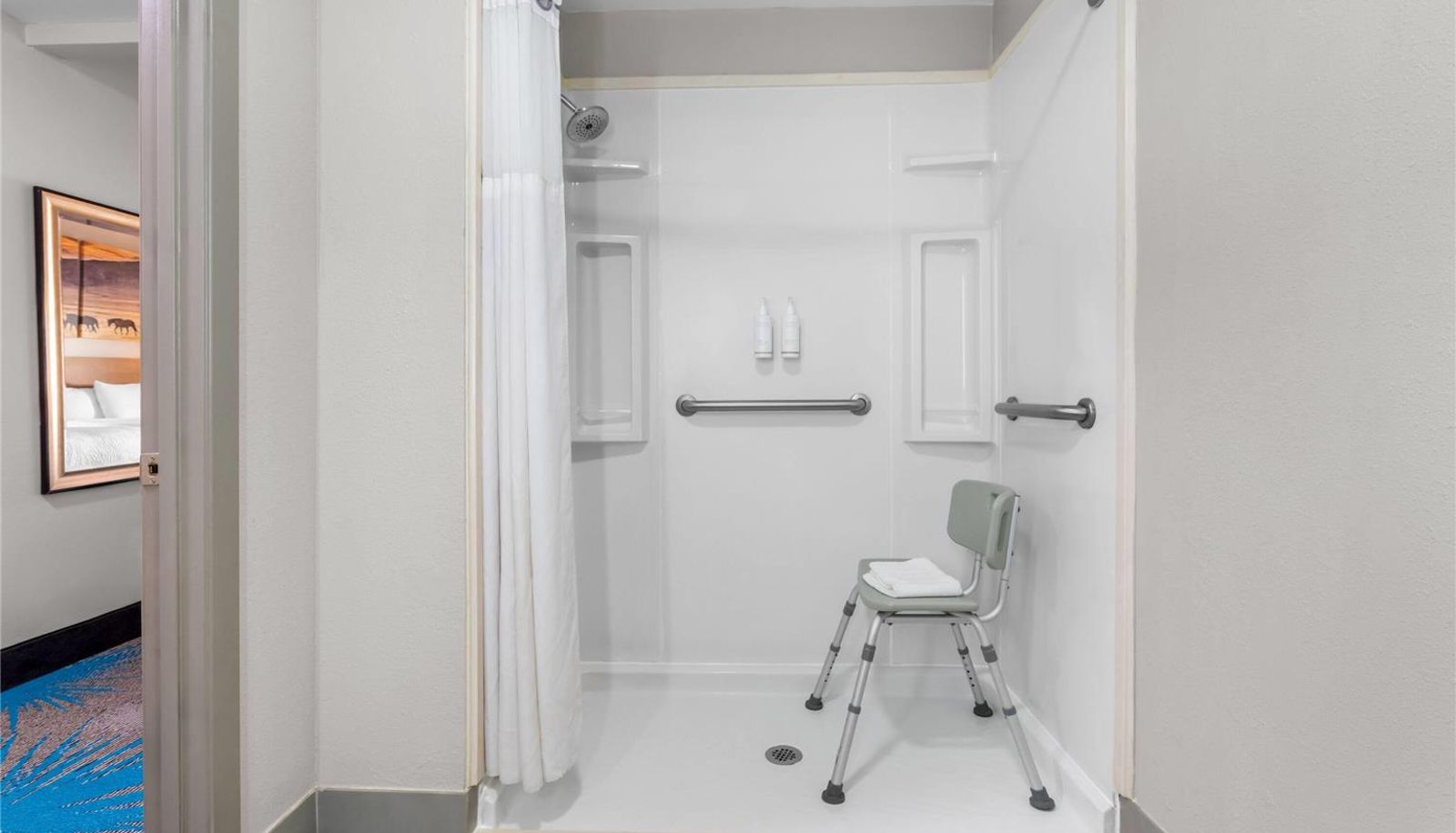 Zimmer - Days Inn & Suites by Wyndham Ridgeland