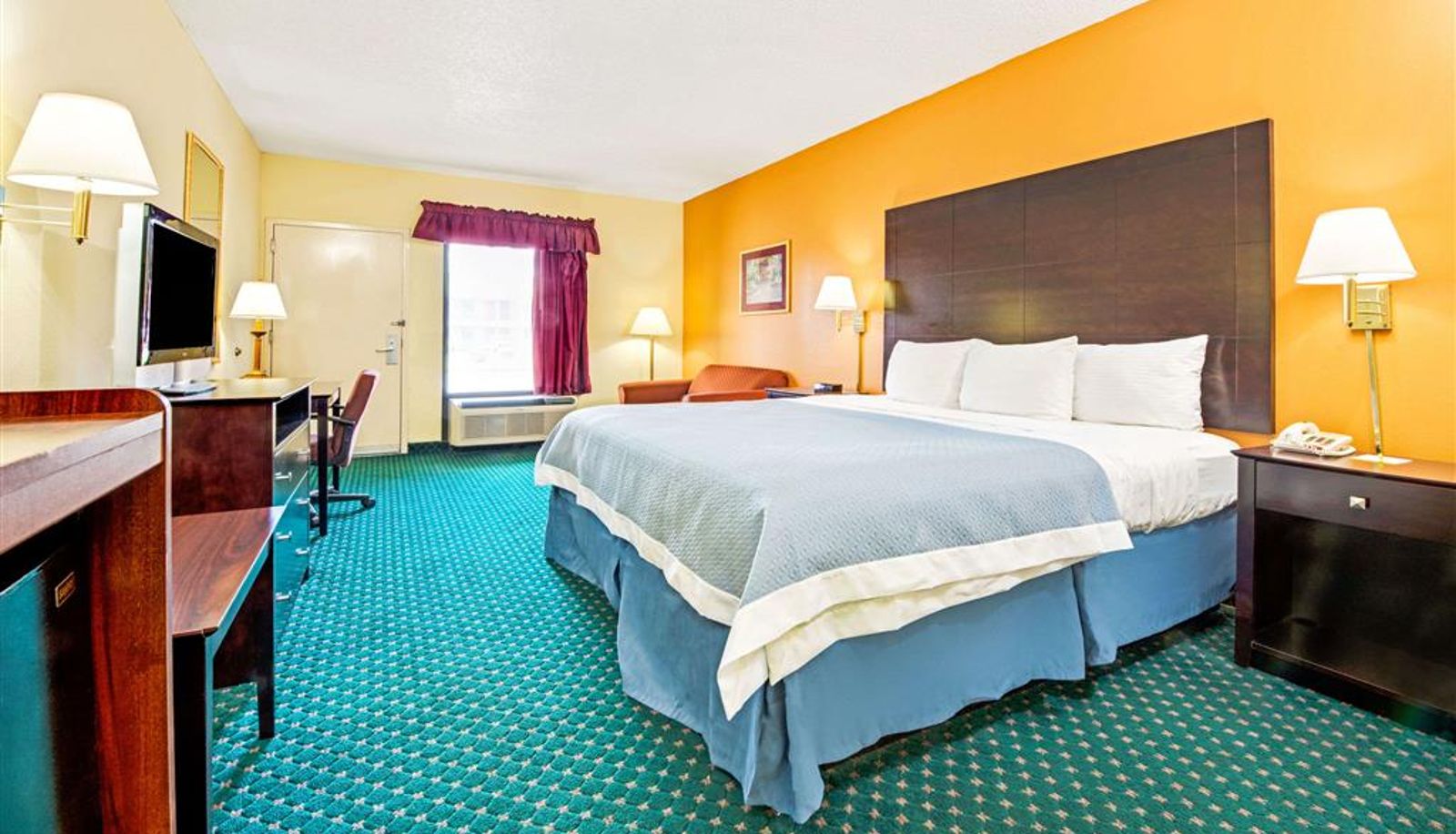 Room - Days Inn by Wyndham Covington