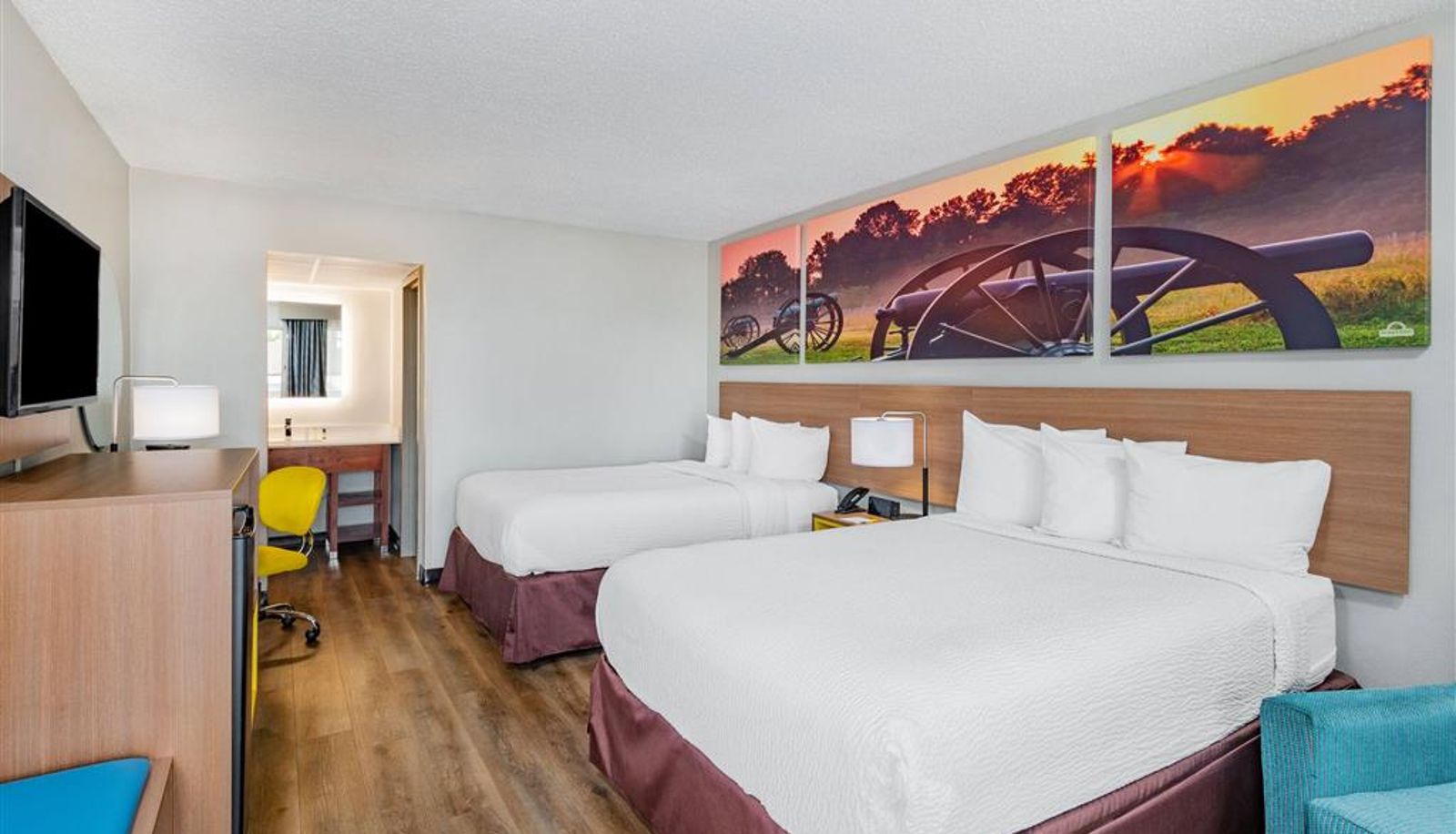 Zimmer - Days Inn by Wyndham Charlottesville/University Area