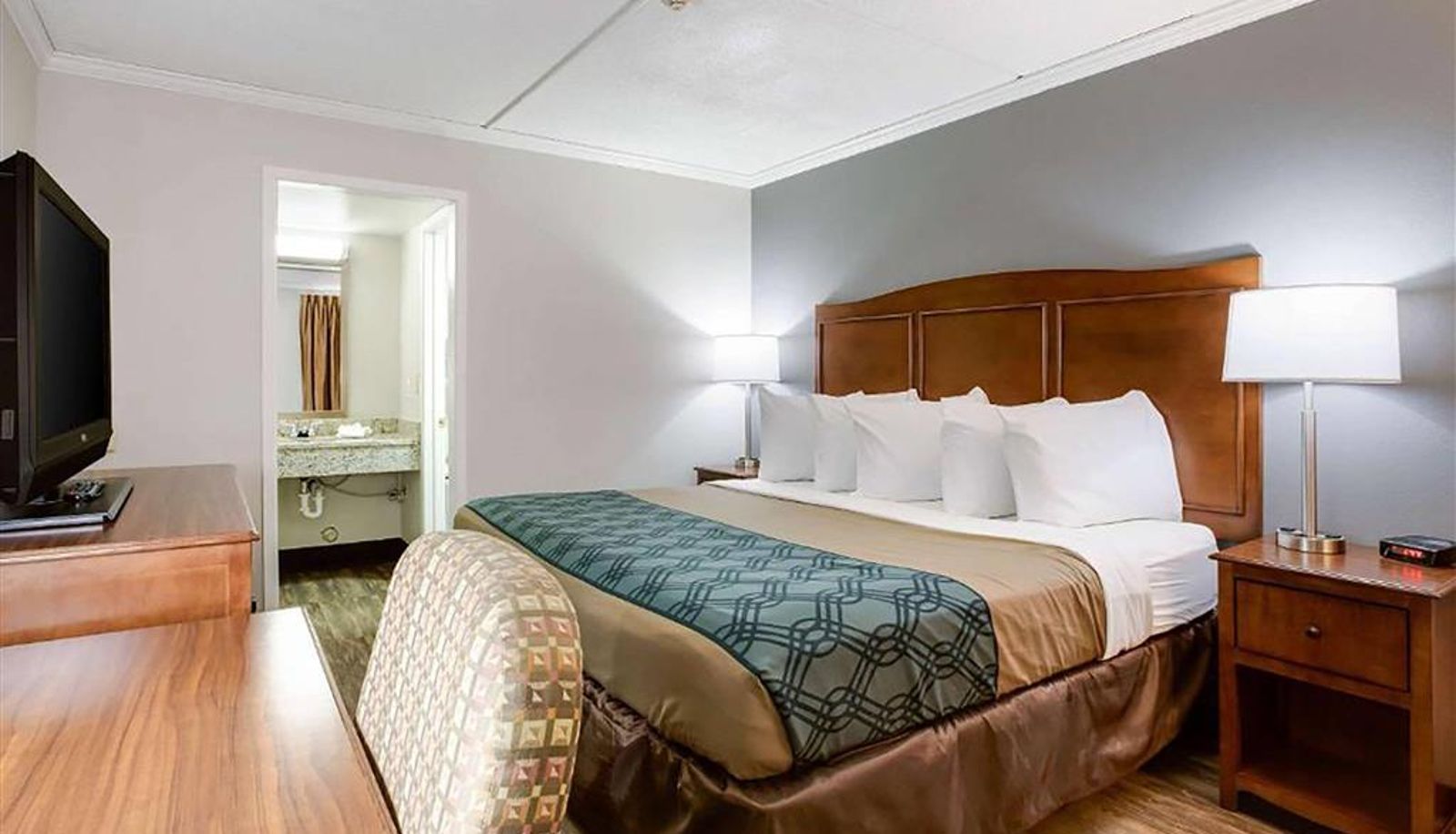 Camera - MI Travelodge by Wyndham Canton/Livonia Area
