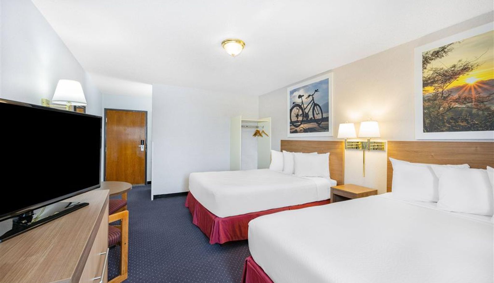 Room - Days Inn by Wyndham Monticello