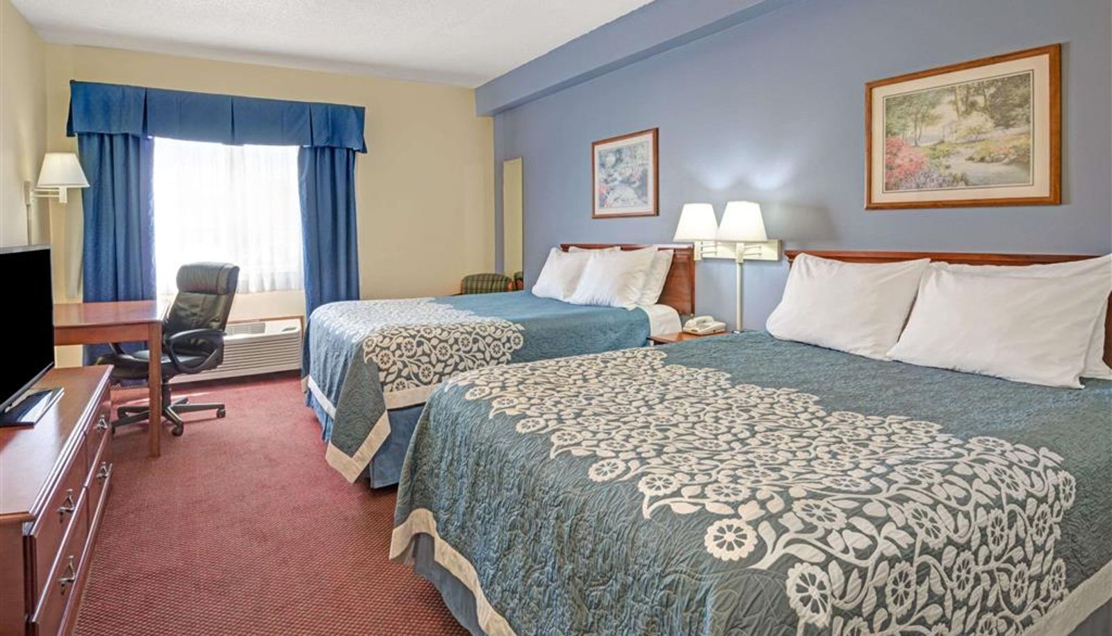 Room - Days Inn by Wyndham Laramie