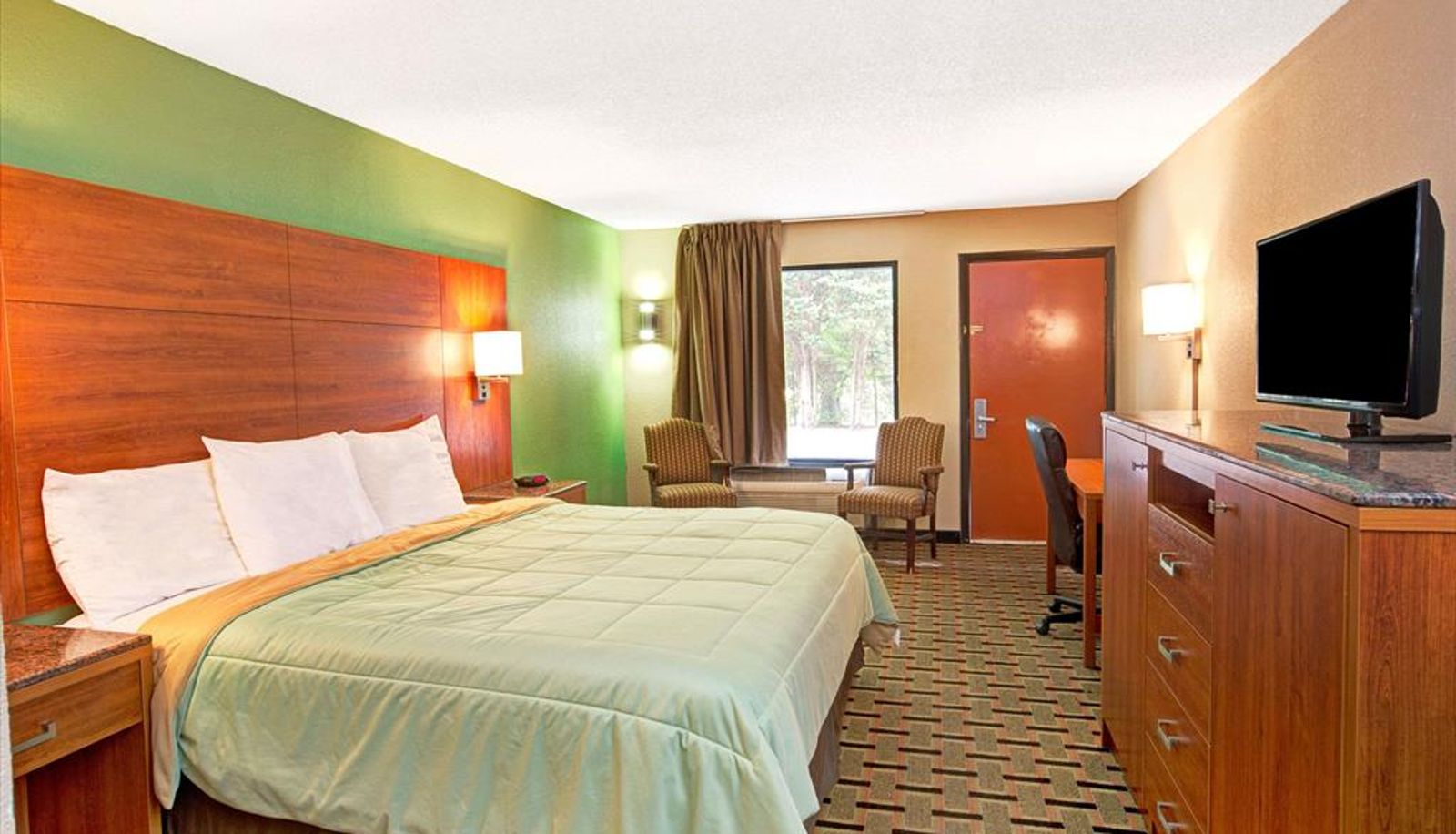 Room - Days Inn by Wyndham Conover-Hickory