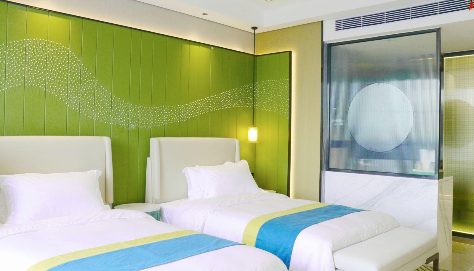 Pokój typu business - Peninsula Holiday Inn