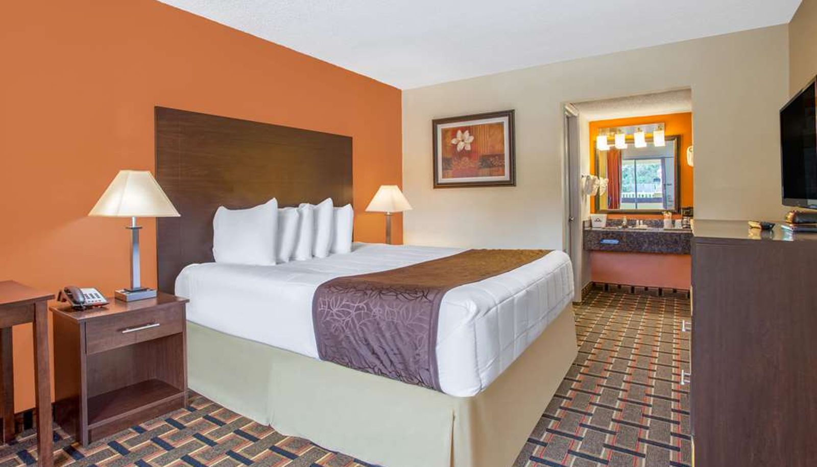 Zimmer - Days Inn by Wyndham Brooksville/Dade City