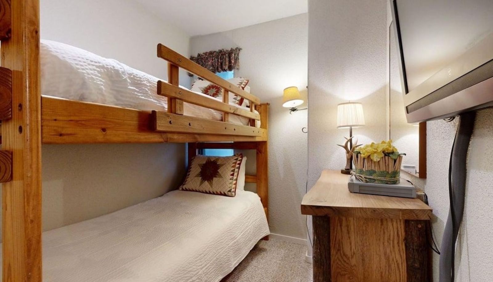 Apartment - The Stonebridge Inn