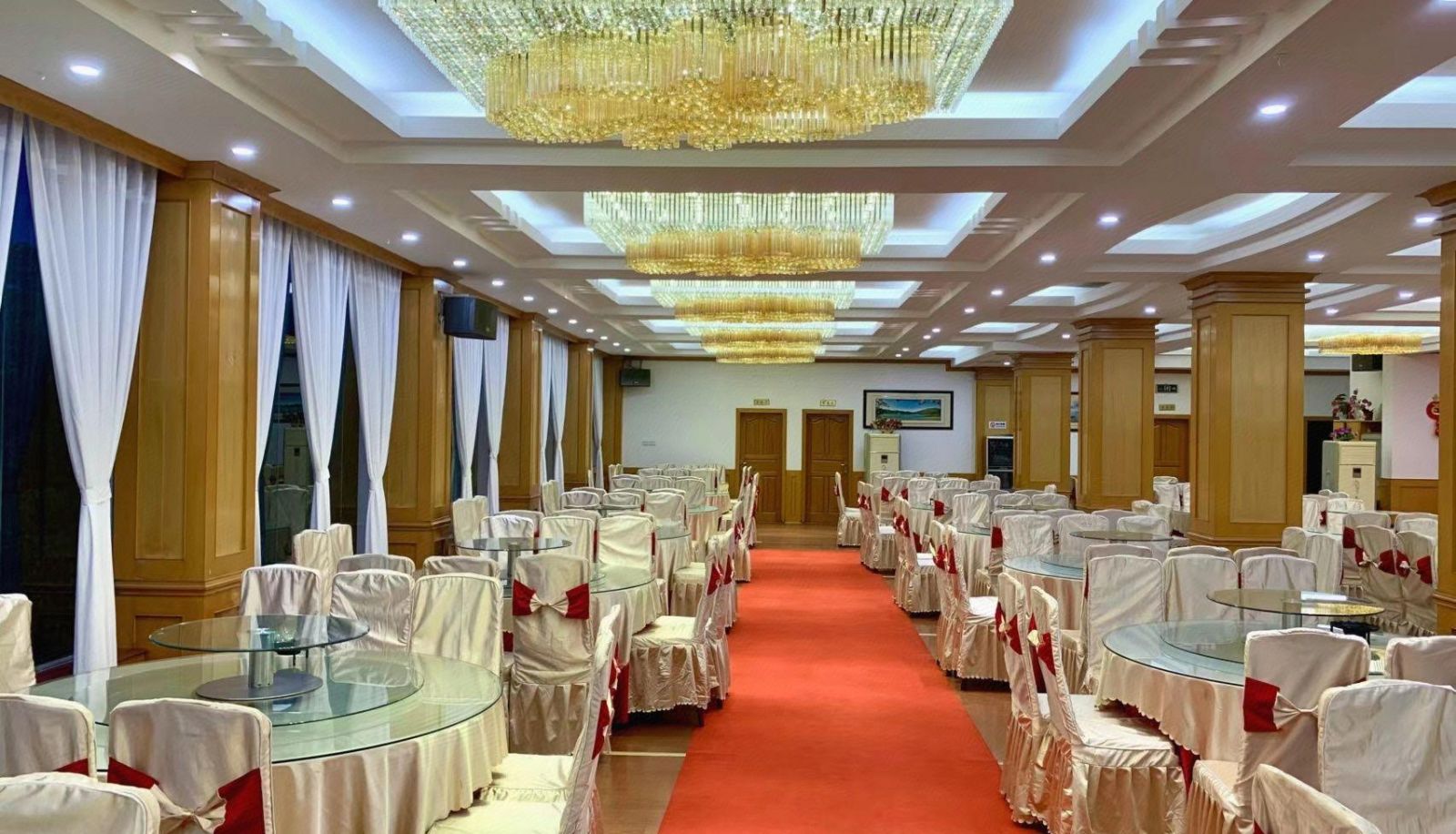 Area esterna dell'hotel - Dali Jiuzhou Hotel