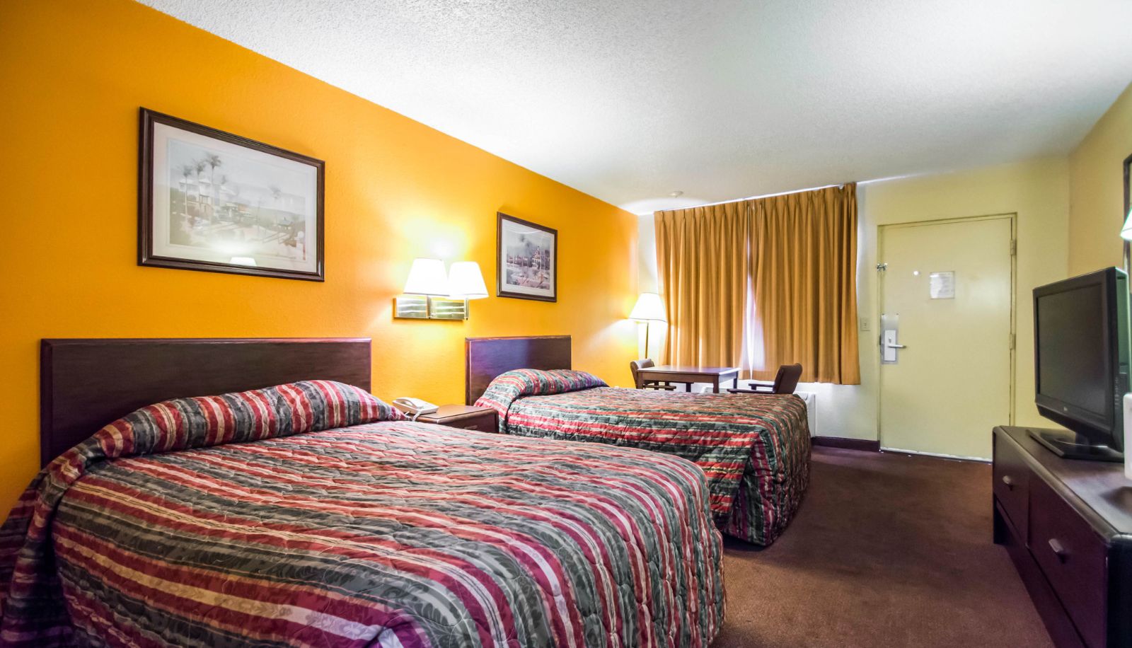 Room - Americas Best Value Inn Gainesville
