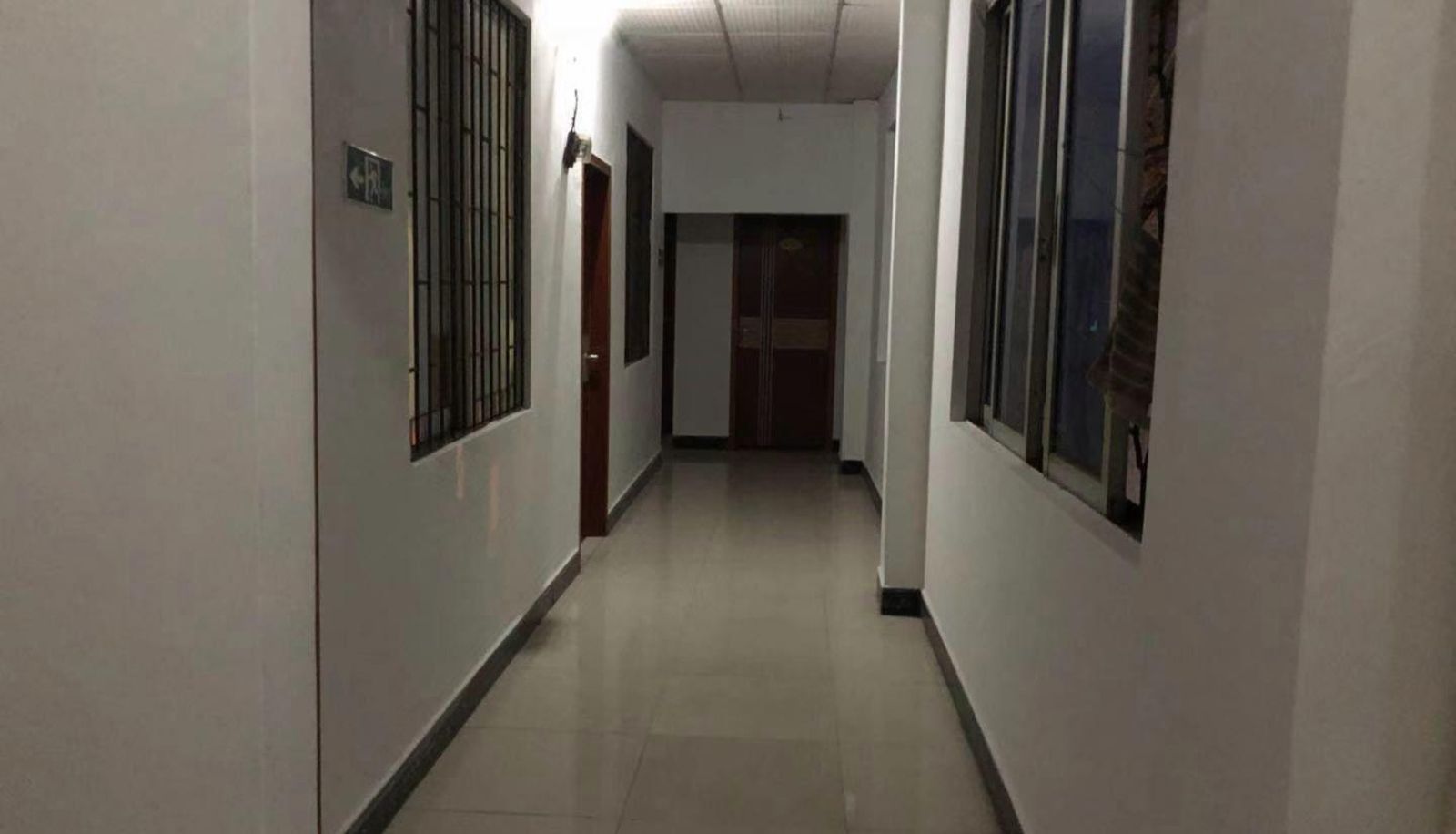 Zewnętrzna część hotelu - Seven day business accommodation