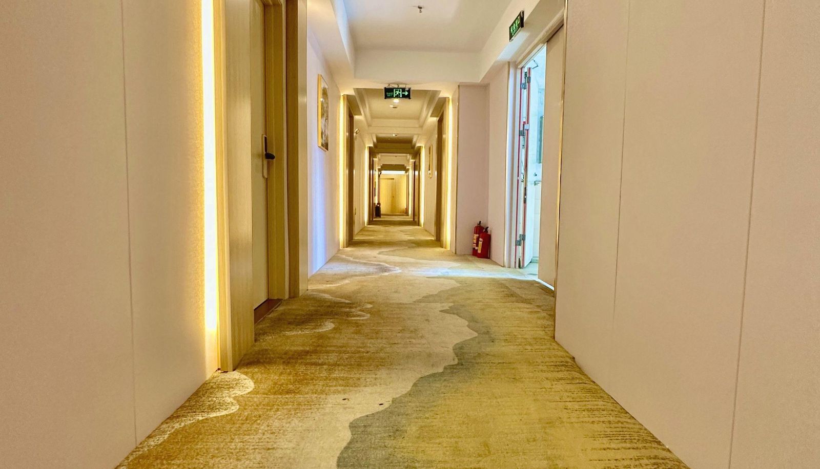 Hotel outdoor area - Feifan International Hotel (Eagle Exhibition Holiday Plaza Store)