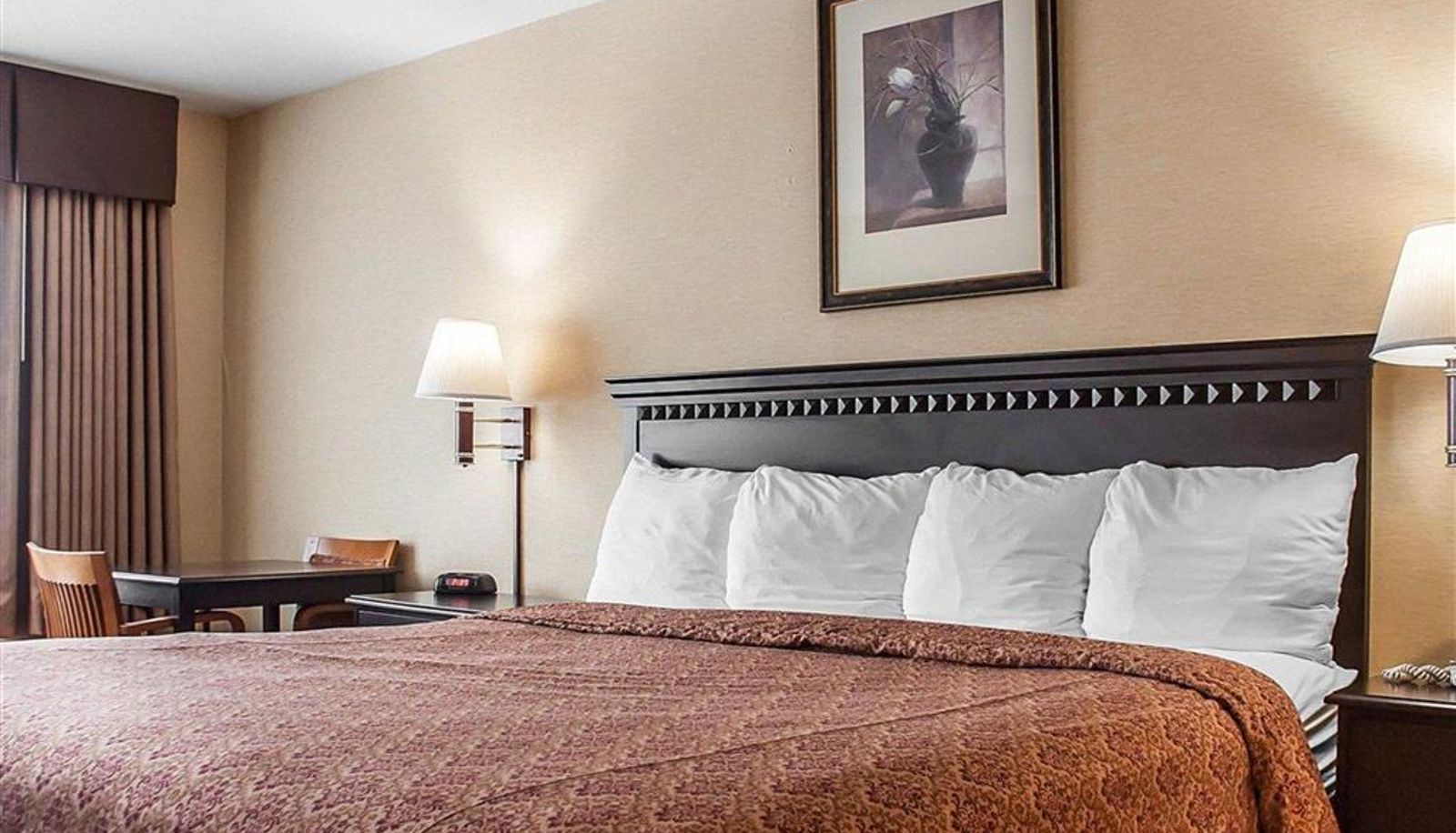 Room - Econo Lodge Elmira-Corning