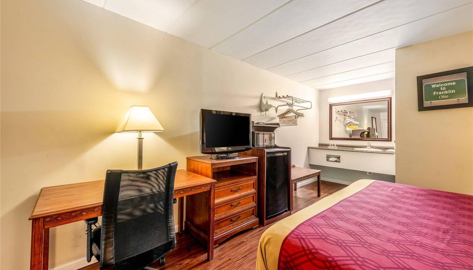 Zimmer - Econo Lodge Franklin - Springboro