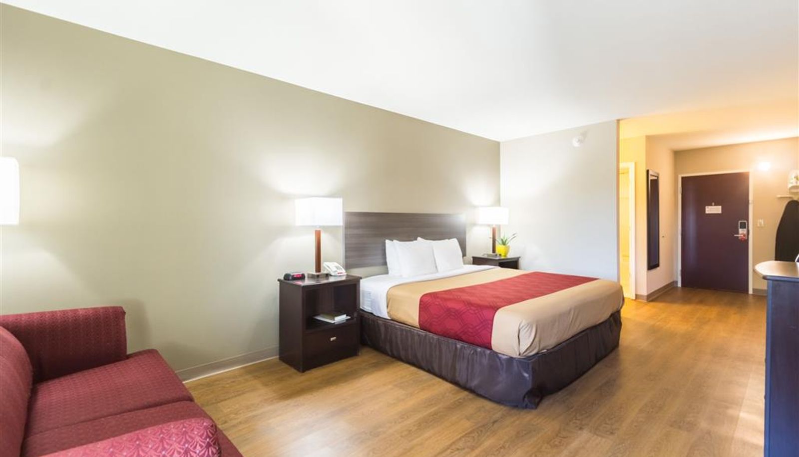 Camera - Econo Lodge Harrisburg - Southwest of Hershey Area
