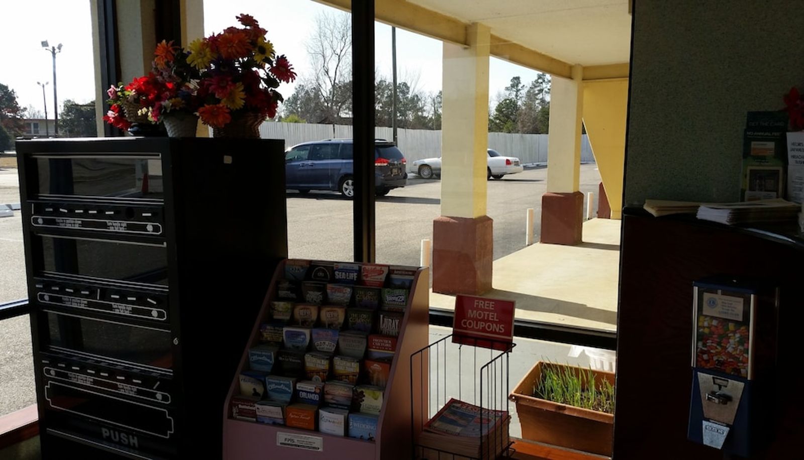 Lobby - Economy Inn