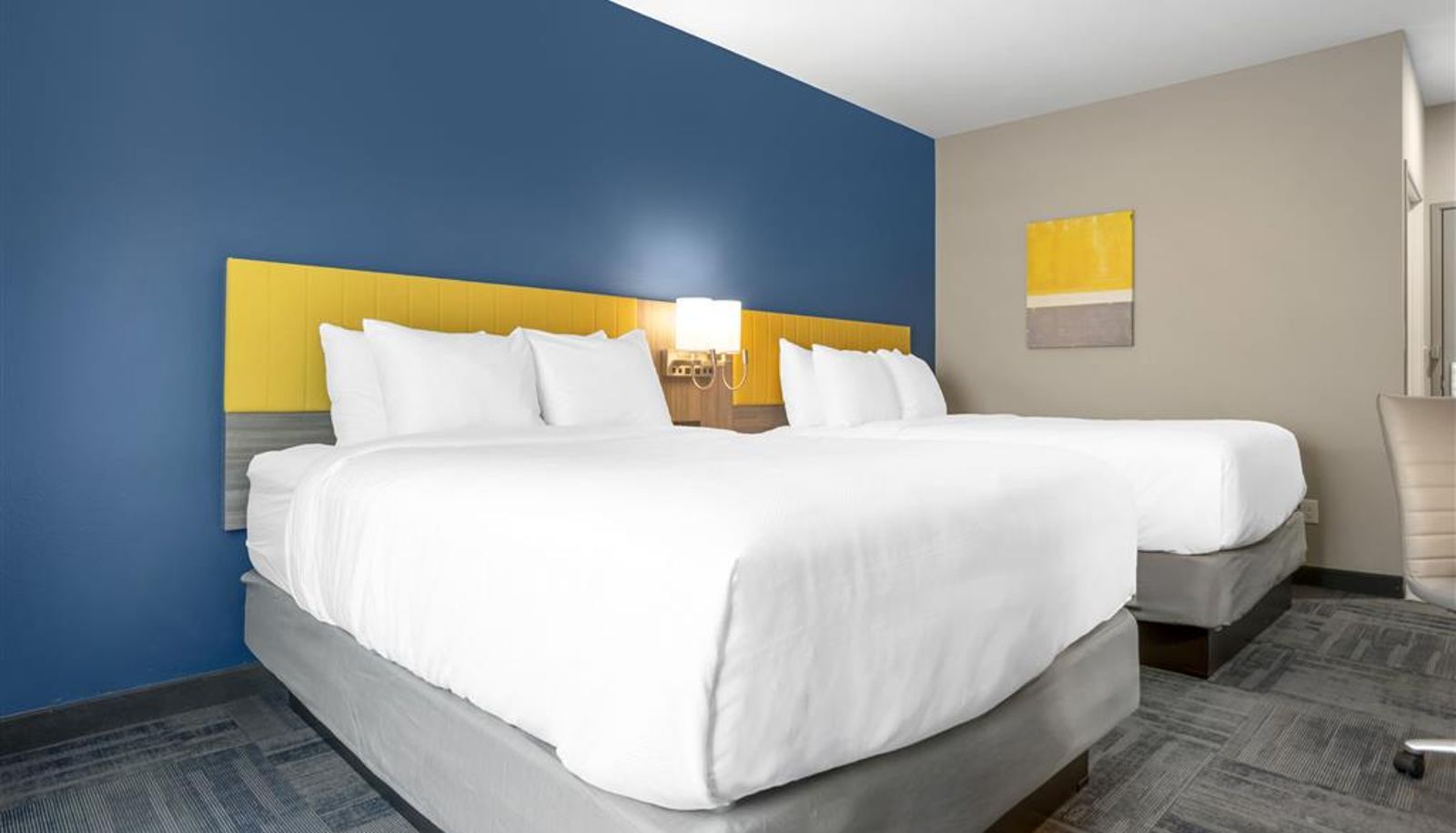 Zimmer - Comfort Inn & Suites Destin near Henderson Beach