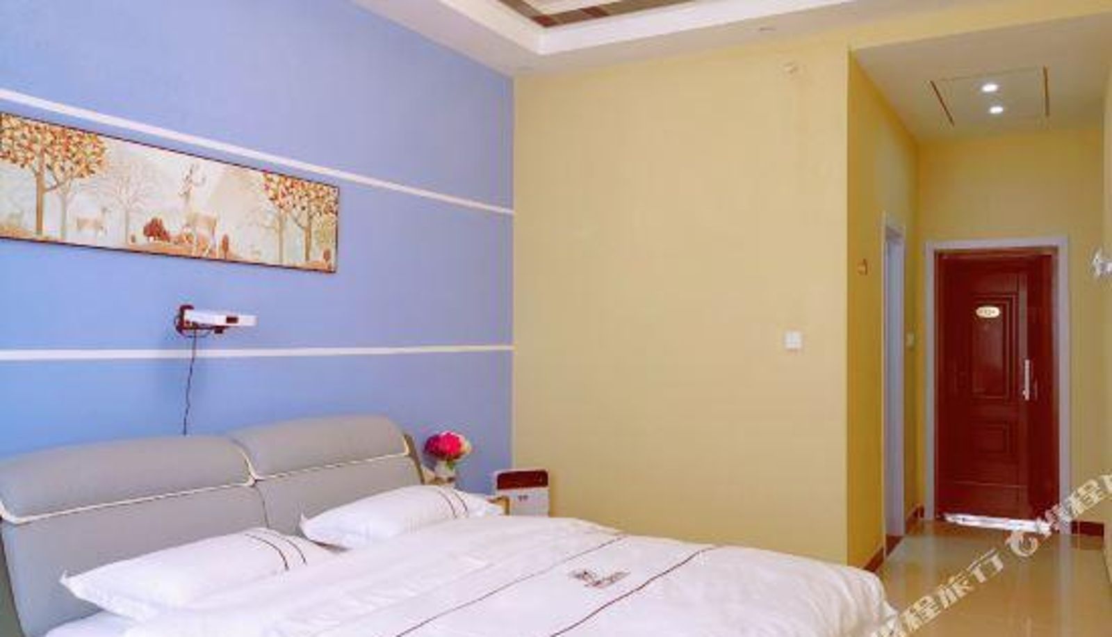 Kamer - Orange Selected Apartment