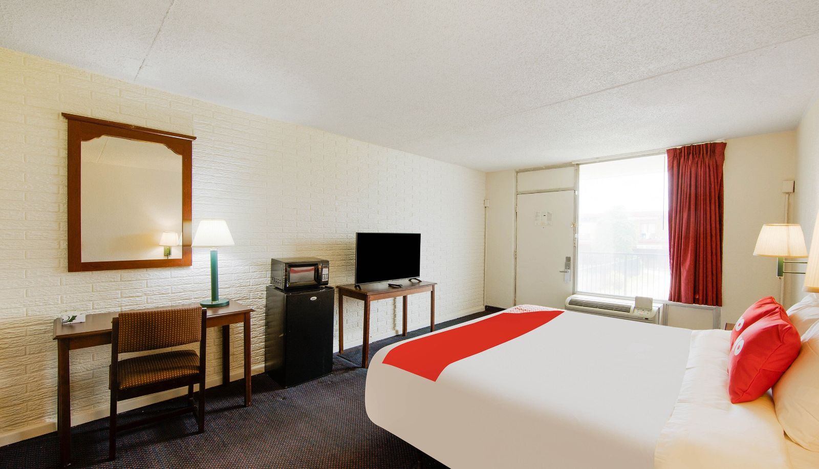Zimmer - OYO Hotel Doswell Kings