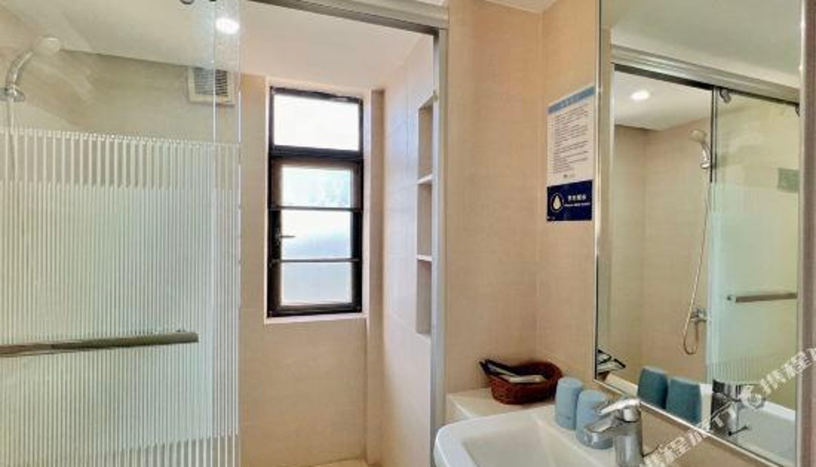 Camera con vista montagna - Ustay Apartment