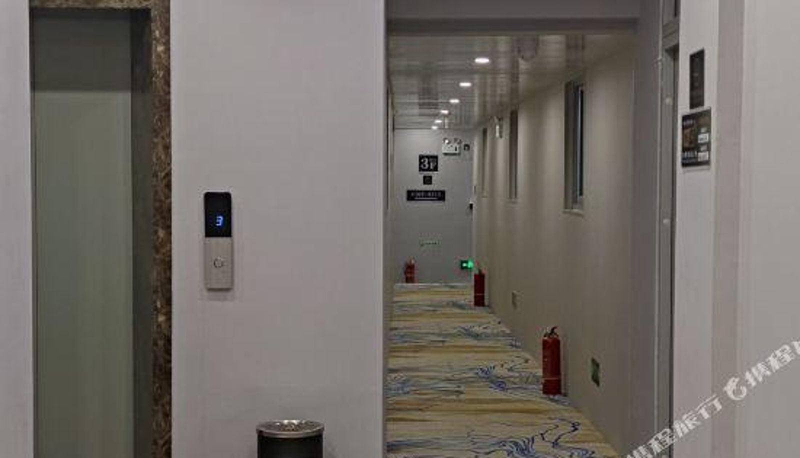 Zimmer - Home Inn Pebble  Cloud Hotel (Rongcheng High-speed Railway Station Haodan Road)